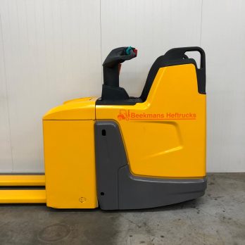 Jungheinrich ERE225 - B3013