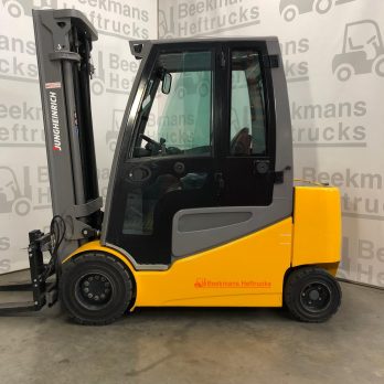 Jungheinrich EFGS30s-B3118