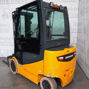 Alternative view of Jungheinrich EFG425K - B2293