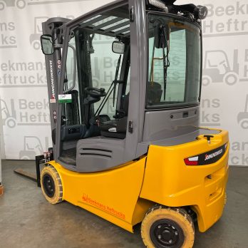 Alternative view of Jungheinrich EFG320 - B3329