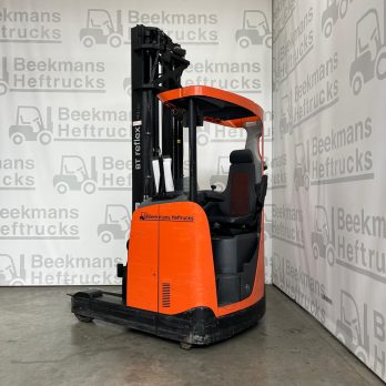 Alternative view of Toyota RRE160 - BM2481