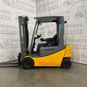 Jungheinrich EFG320 - B3557