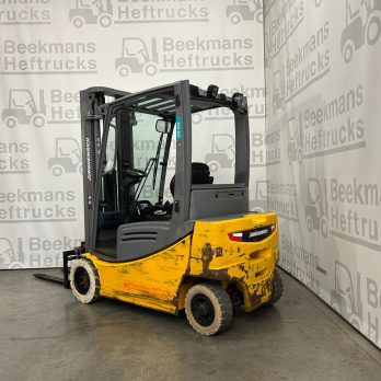 Alternative view of Jungheinrich EFG320 - B3579