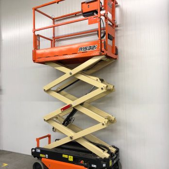 Alternative view of JLG R1532i - BM2391