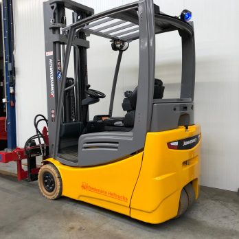 Alternative view of Jungheinrich EFG216k-B3108