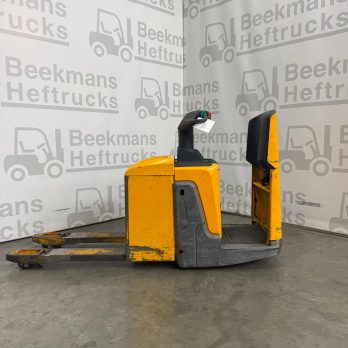 Jungheinrich ERE225 - B3508