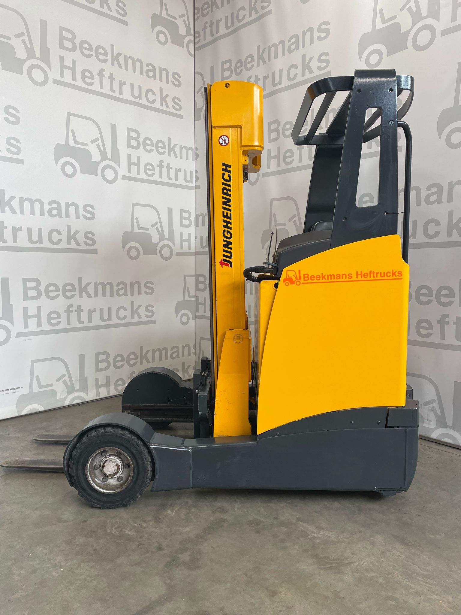 Jungheinrich ETVC16 - B3211