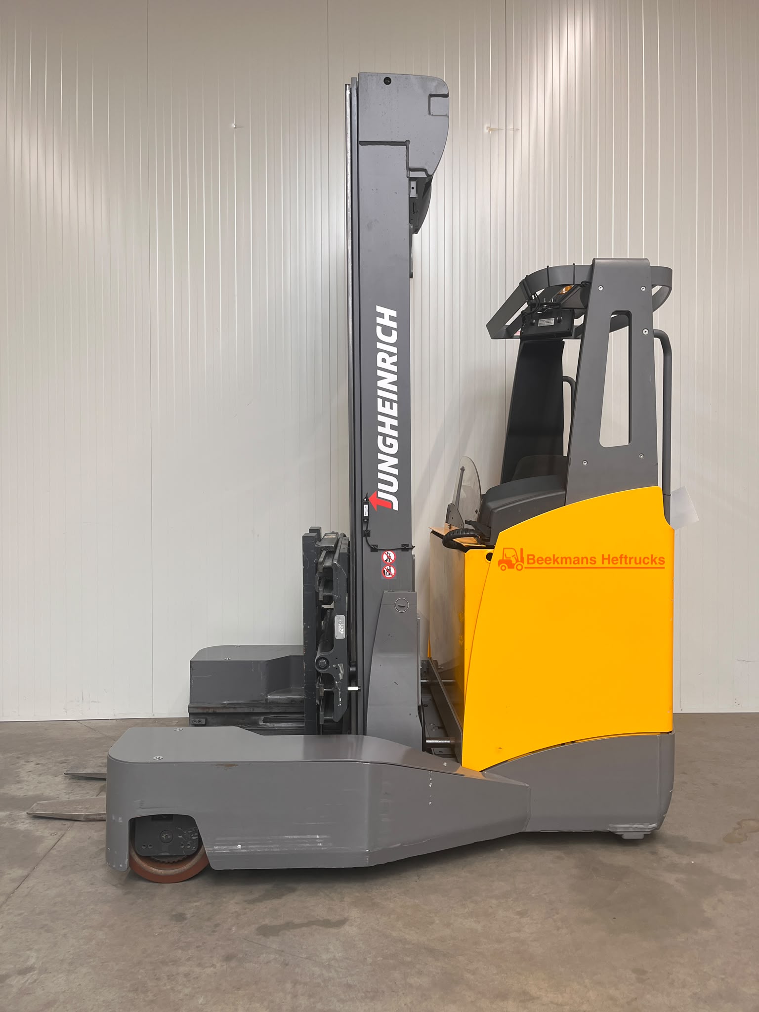 Jungheinrich ETVQ25 - B3099