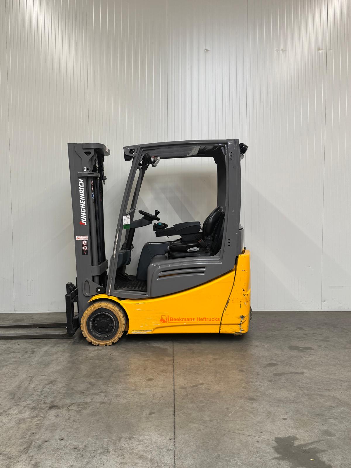 Jungheinrich EFG218K - B3214